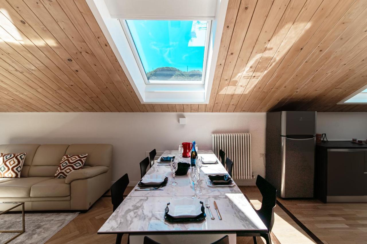 Апартаменты Attic 64 - The House Of Travelers Комо Экстерьер фото
